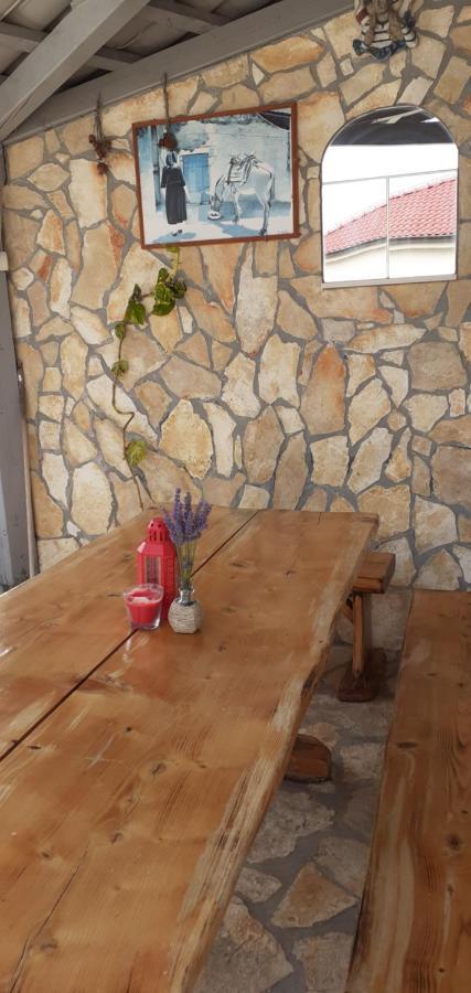 Villa Palfi Jezera Bagian luar foto