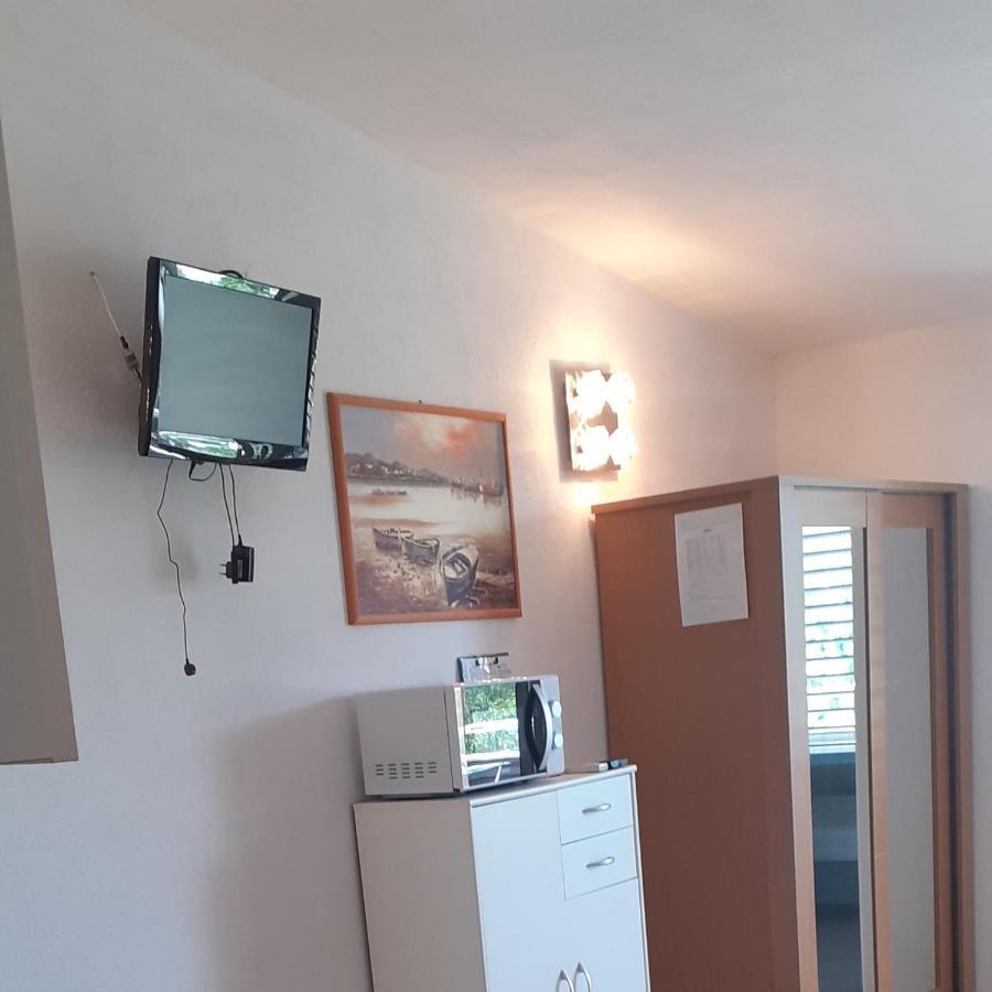 Villa Palfi Jezera Bagian luar foto